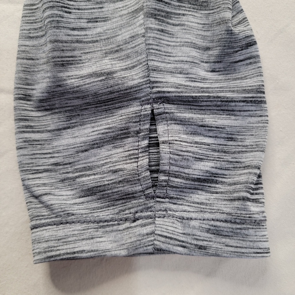 Reebok Athletic Top Heathered Gray Long Sleeve Scoop Neck Thumb Holes XL - Picture 7 of 12